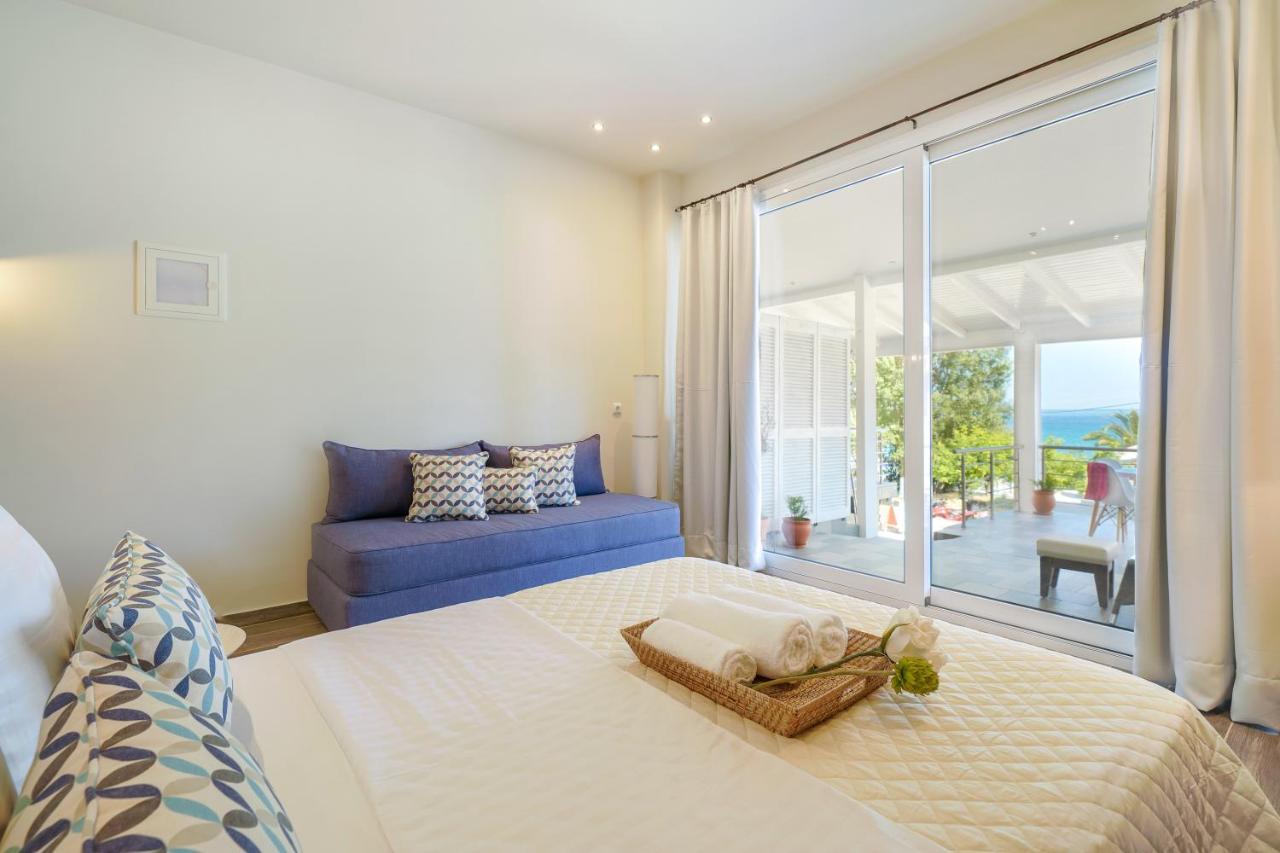 Golden Beachside Terrace Chrysi Ammoudia Exterior photo