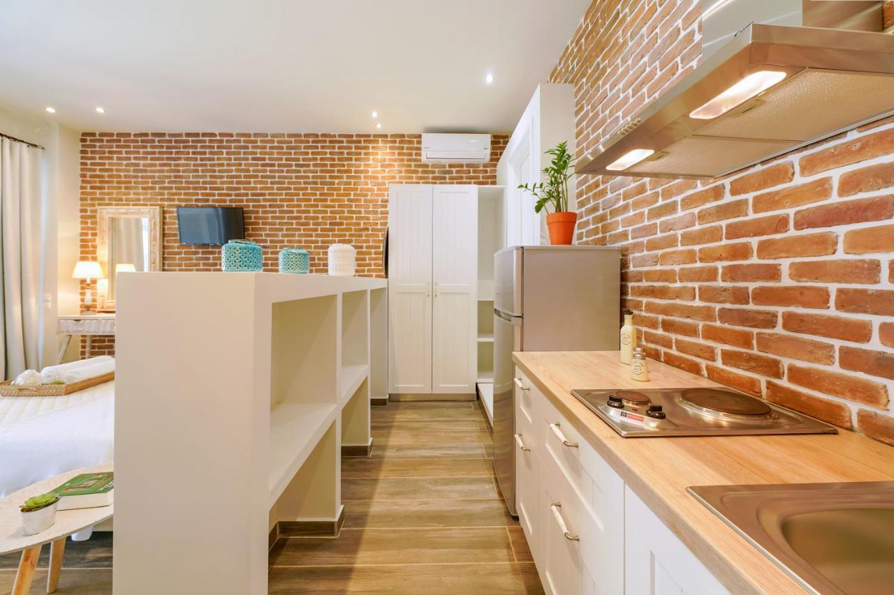 Golden Beachside Terrace Chrysi Ammoudia Exterior photo
